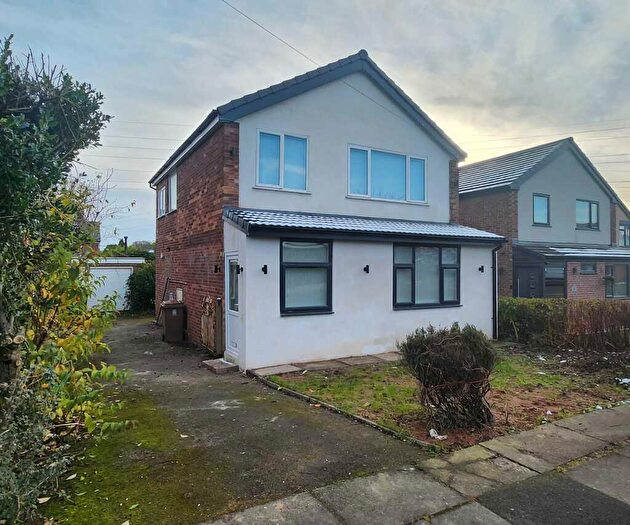 4 Bedroom Detached House To Rent In Wordsworth Way, Bamford, Rochdale, OL11
