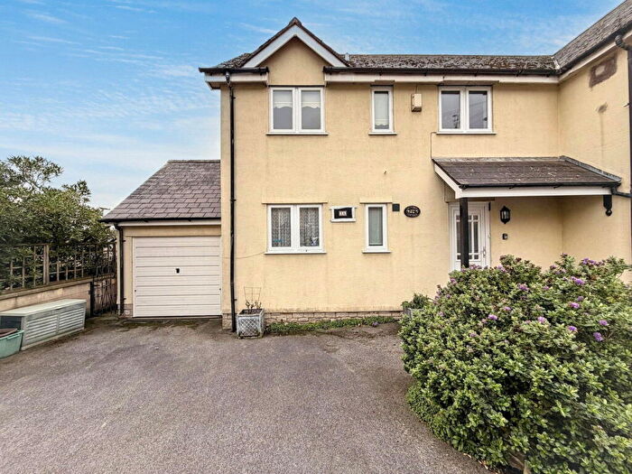 3 Bedroom Semi-Detached House For Sale In Shrubbery Road, Weston-super-mare, BS23