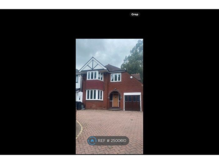 4 Bedroom Detached House To Rent In Stoney Lane, Birmingham, B25