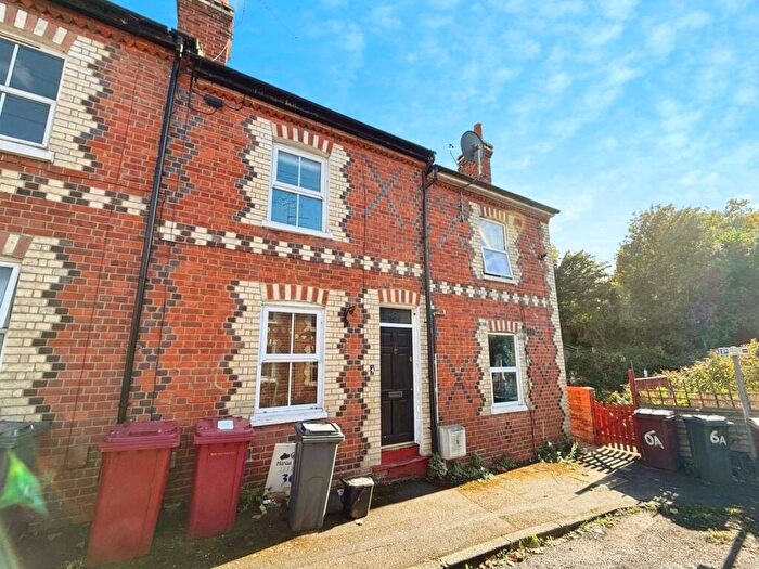 2 Bedroom Terraced House For Sale In River Road, Reading, RG1