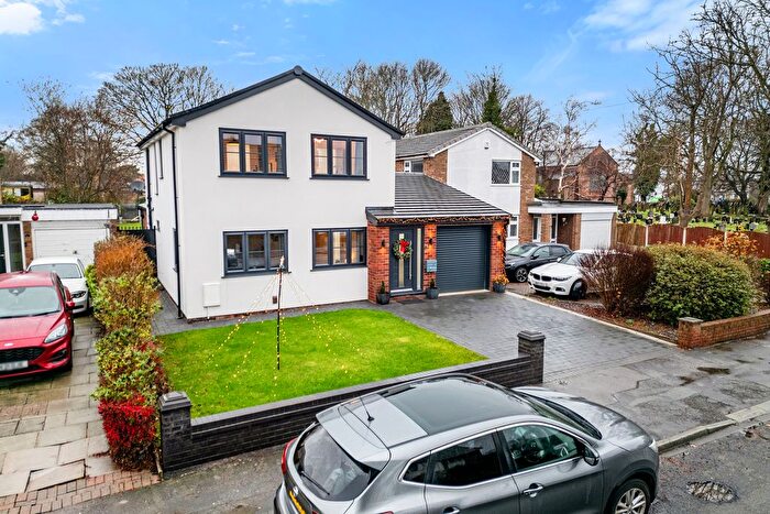 4 Bedroom Detached House For Sale In St. James Road, Rainhill, L35