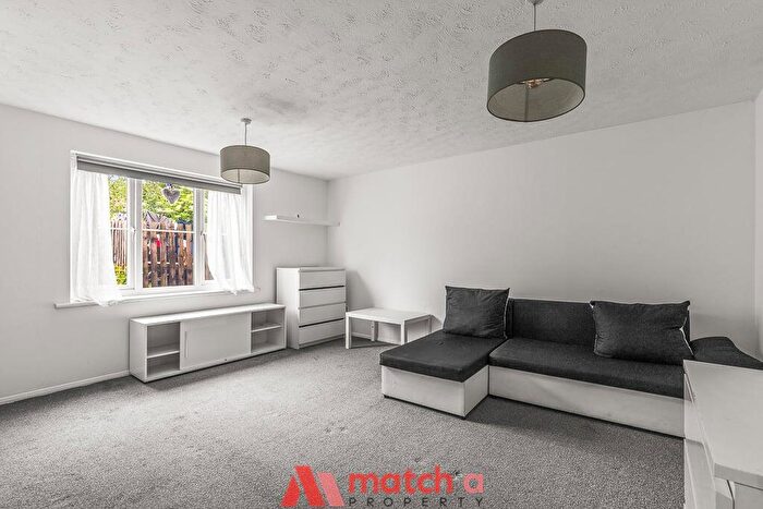 Studio To Rent In Ainslie Court, Vicarsbridge Close, Wembley, HA0