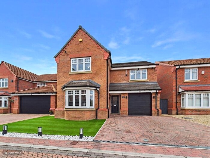 4 Bedroom Detached House For Sale In Stubbs Close, Pontefract, WF8