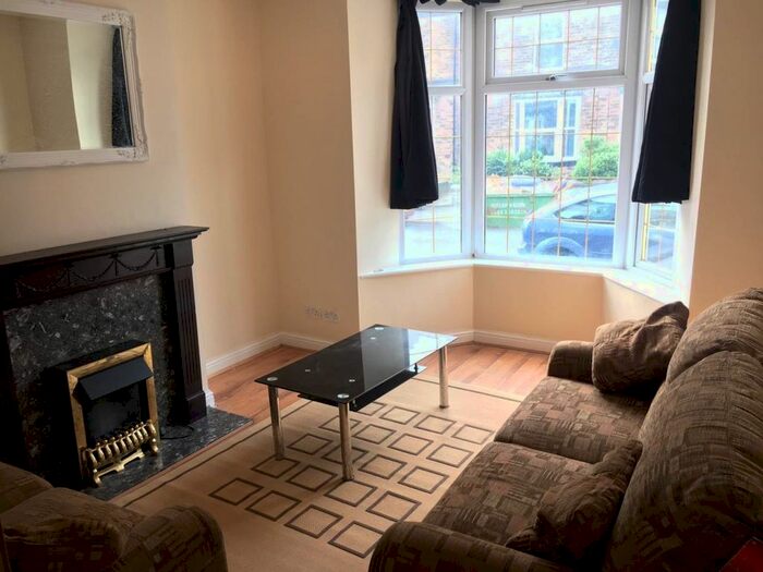 3 Bedroom Terraced House To Rent In Clementson Road, Sheffield S10