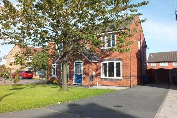 2 Bedroom Property To Rent In Kennett Drive, Leyland, PR25