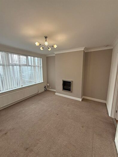3 Bedroom Terraced House To Rent In Bethune Avenue, Hull, HU4