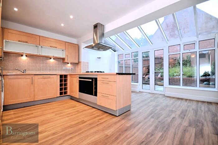 3 Bedroom Town House To Rent In Greensleeves Drive, Brentwood, Essex, CM14