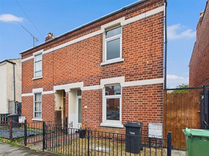 3 Bedroom Terraced House To Rent In Sybil Road, Gloucester, Gloucestershire, GL1
