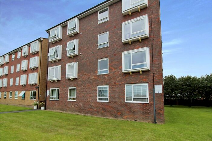 1 Bedroom Flat To Rent In Station Approach, Cheam, Sutton, Surrey, SM2