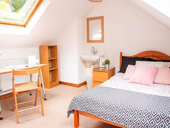 6 Bedroom House To Rent In Uplands, Canterbury, Kent, CT2