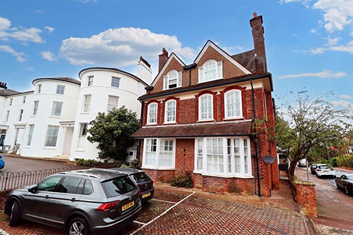 1 Bedroom Flat To Rent In Boyne Park, Tunbridge Wells, TN4