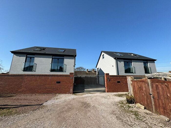 8 Bedroom Detached House For Sale In The Strand, Starcross, EX6