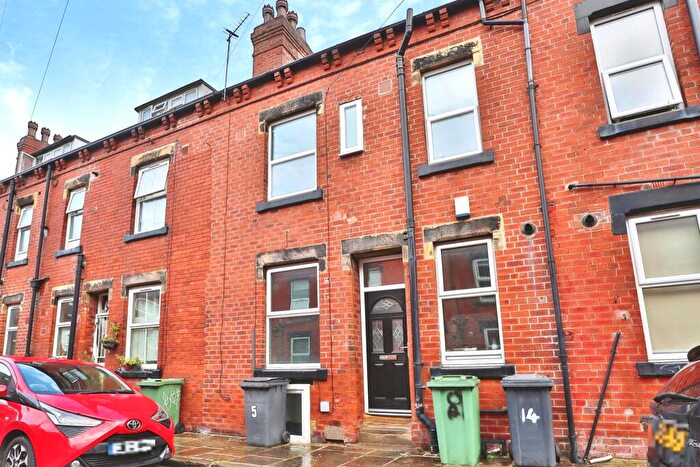 4 Bedroom Terraced House For Sale In John Street, Leeds, LS6