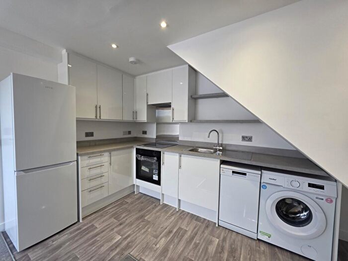 2 Bedroom Apartment To Rent In Old Town, Swindon, SN1