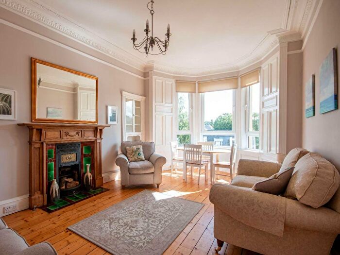 2 Bedroom Flat To Rent In Cowan Road, Shandon, Edinburgh, EH11