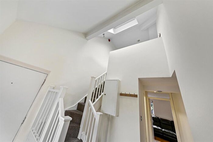 2 Bedroom Flat For Sale In Feltham Road, Ashford, TW15