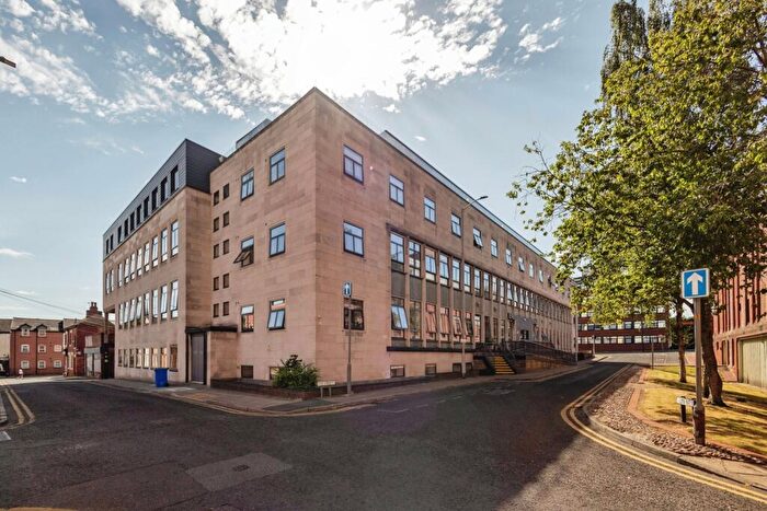 1 Bedroom Flat For Sale In Lee Street, Stockport, Cheshire, SK1
