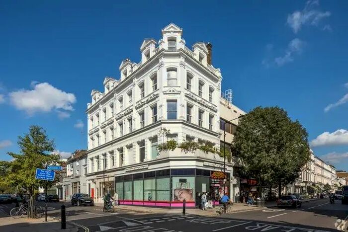 4 Bedroom Flat To Rent In Hereford Road, Notting Hill, W2