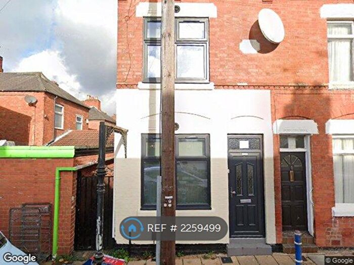 3 Bedroom End Of Terrace House To Rent In Worthington Street, Leicester, LE2