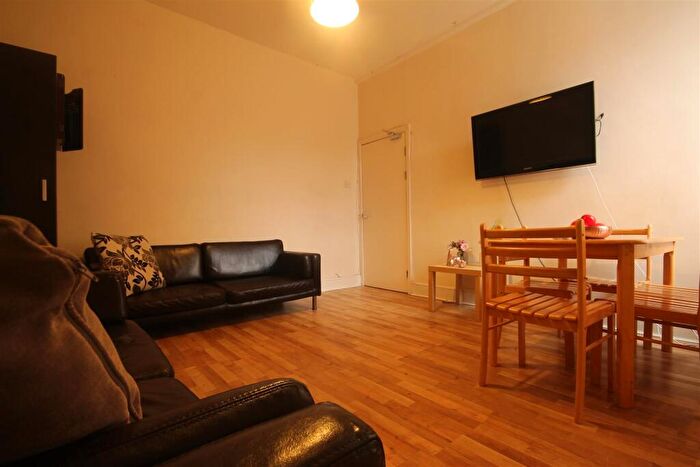 5 Bedroom Maisonette To Rent In Hazelwood Avenue, Jesmond, NE2