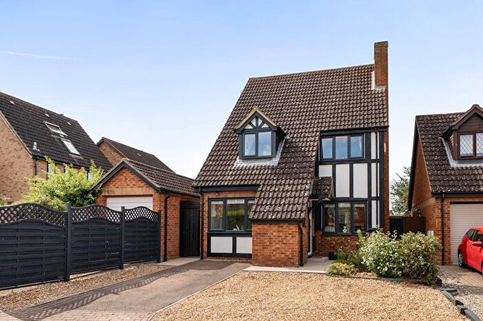 3 Bedroom Detached House For Sale In Studley Road, Wootton, MK43