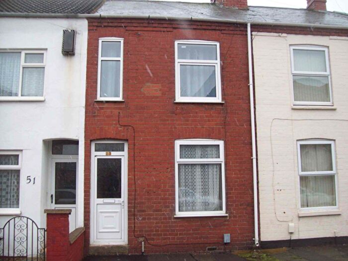 2 Bedroom Terraced House For Sale In Cromwell Road, Rushden, NN10