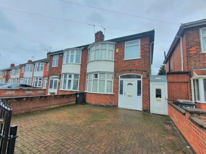 3 Bedroom Semi-Detached House To Rent In Gayton Avenue, Belgrave, Leicester, LE4