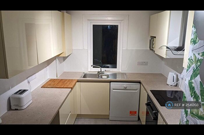 5 Bedroom Terraced House To Rent In Coronation Avenue, Bath, BA2