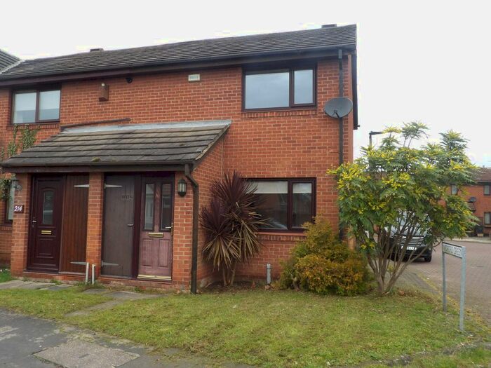 2 Bedroom Terraced House To Rent In Broadwater Drive, Dunscroft, Doncaster, DN7