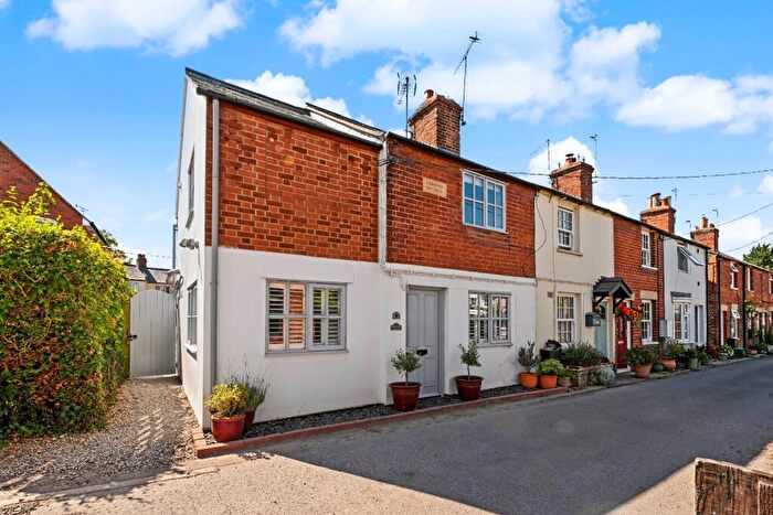 3 Bedroom Semi-Detached House For Sale In Close To Village Centre, HP22
