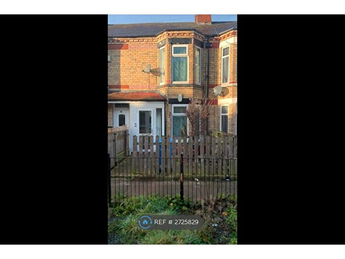 2 Bedroom Terraced House To Rent In Nesfield Ave Perth Street West, Hull, HU5