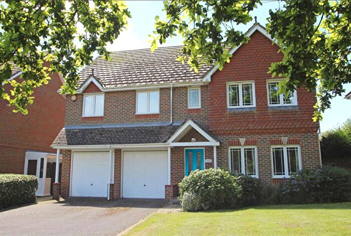 5 Bedroom Detached House For Sale In Lake Grove Road, New Milton, Hampshire, BH25
