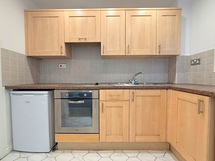 1 Bedroom Property To Rent In Ploughmans End, Welwyn Garden City, AL7