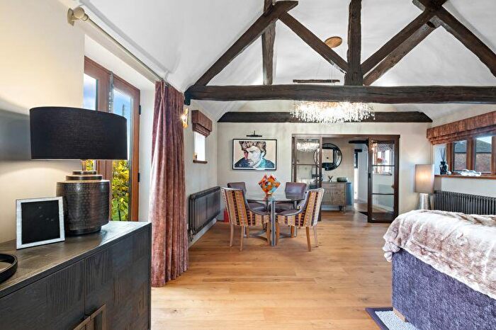 4 Bedroom Barn Conversion For Sale In The Old Stables, Slateley, Tamworth, B78