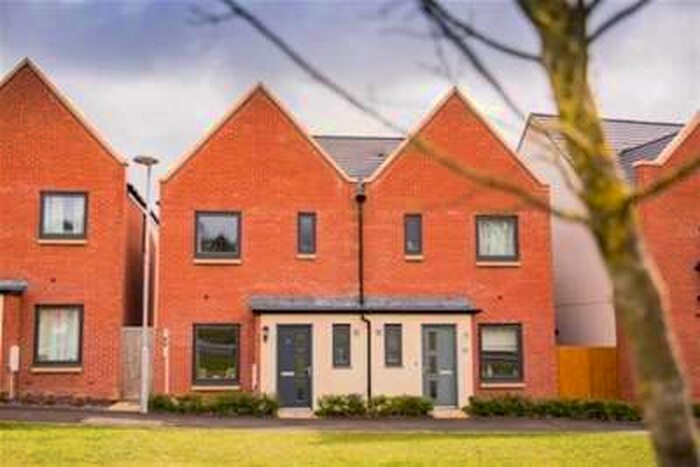 3 Bedroom Semi-Detached House To Rent In Sherborne Fields, RG24