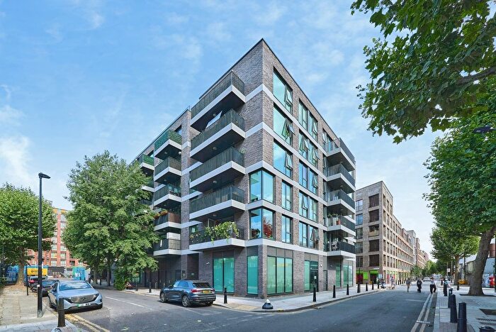 3 Bedroom Flat For Sale In Remus Road, London, London, E3