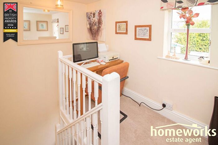 3 Bedroom Detached House For Sale In Dereham Road, Mattishall, Dereham, NR20