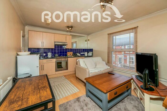 1 Bedroom Apartment To Rent In William Street, Reading, RG1