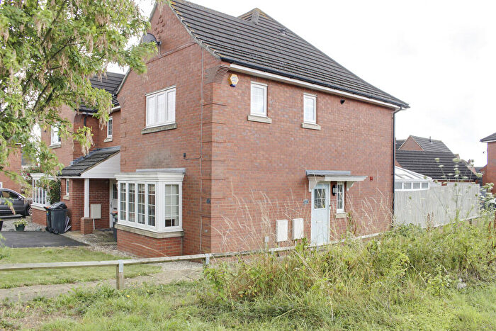 3 Bedroom End Of Terrace House To Rent In Victor Close, Shortstown, MK42