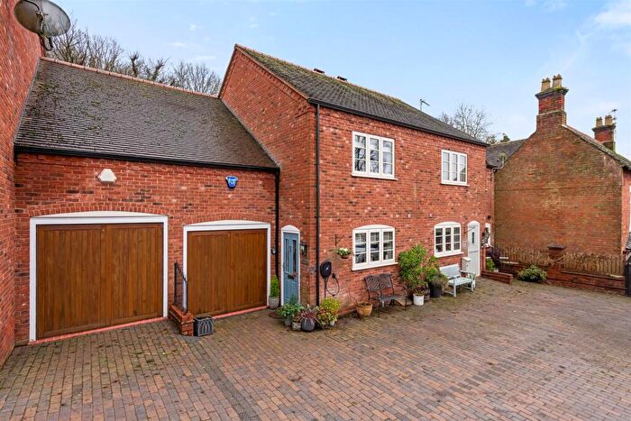 3 Bedroom Semi-Detached House For Sale In Adams Hill, Clent, Stourbridge, DY9