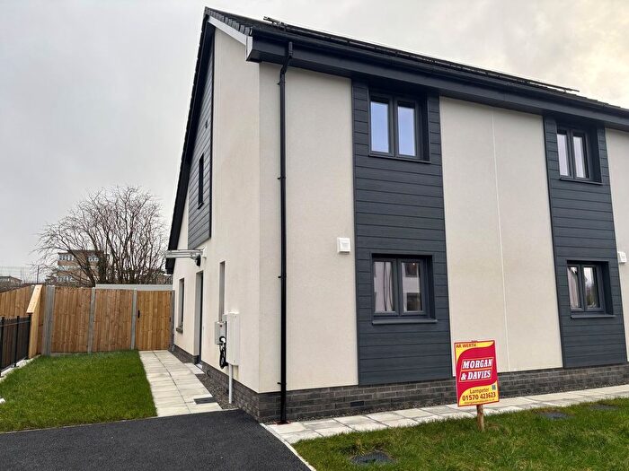 1 Bedroom Semi-Detached House For Sale In Heol Fferm Fila, Crymych, SA41