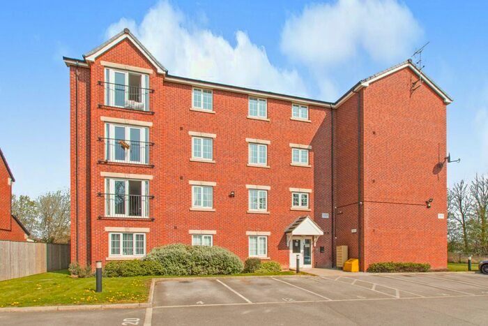 2 Bedroom Flat To Rent In Murray Way, Leeds, West Yorkshire, LS10