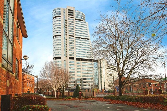 1 Bedroom Flat For Sale In Water Lane, Leeds, LS11