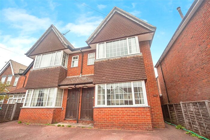3 Bedroom Semi Detached House For Sale In Hill Lane, Bassett, Southampton, Hampshire, SO15