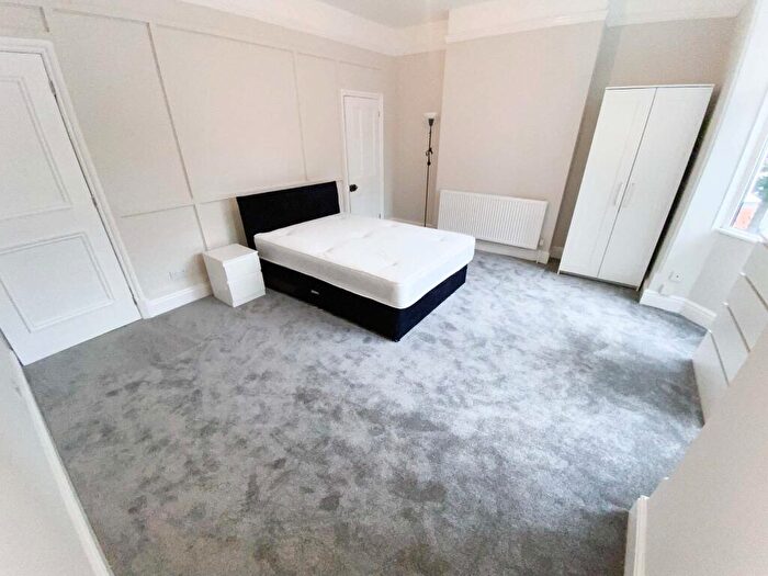 1 Bedroom House To Rent In Harrow Road, Leicester, LE3