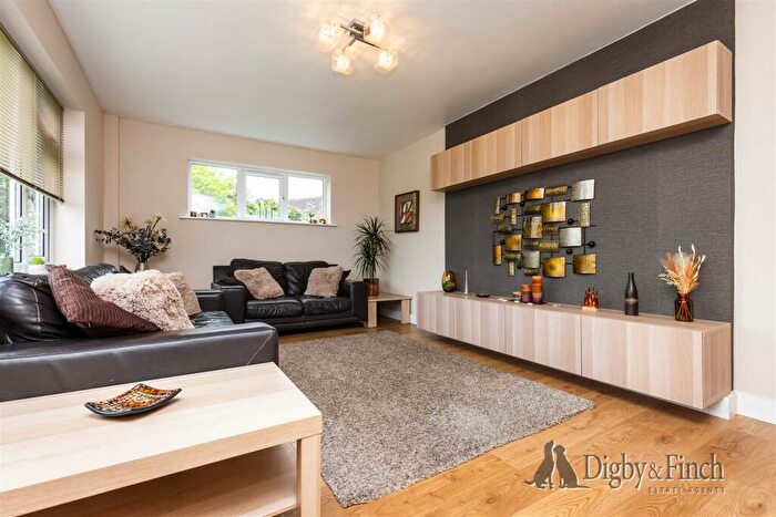 4 Bedroom Detached House For Sale In Vicarage Lane, Radcliffe-On-Trent, Nottingham, NG12