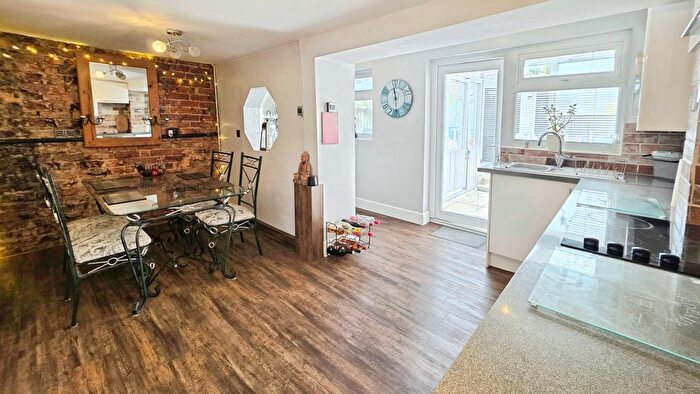 2 Bedroom Terraced House For Sale In Bridge Street, Billinghay, LN4