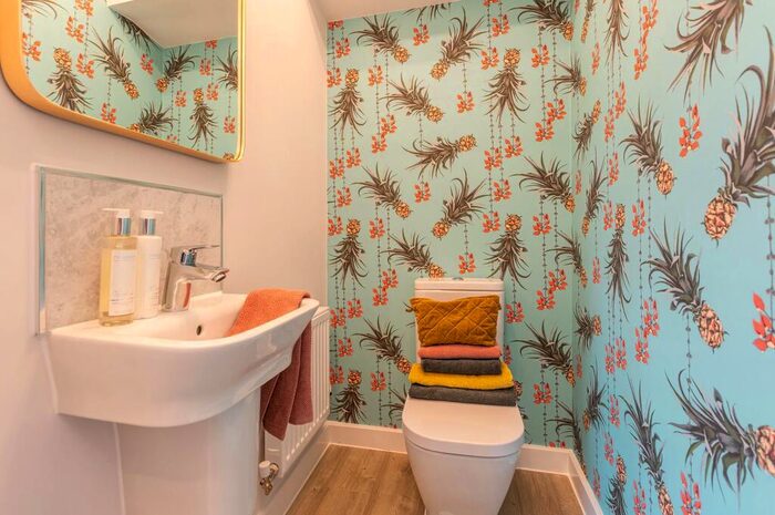 3 Bedroom Semi-Detached House For Sale In Wheatsheaf Road, Wimborne Minster, BH21