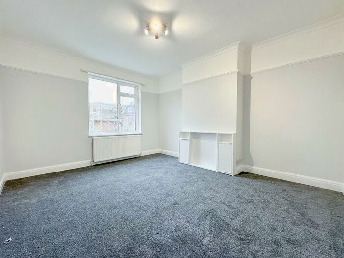 2 Bedroom House To Rent In Denzil Road, London, NW10
