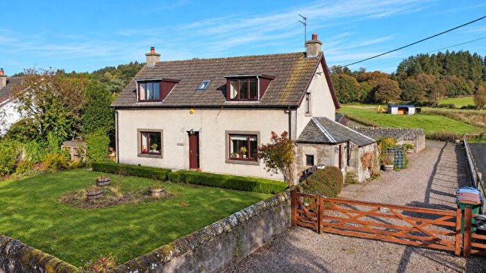 3 Bedroom Detached House For Sale In Kingswood, Drum, KY13